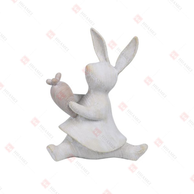 RESIN WOOD TURN RABBIT HOLDING CARROT TABLE TOP