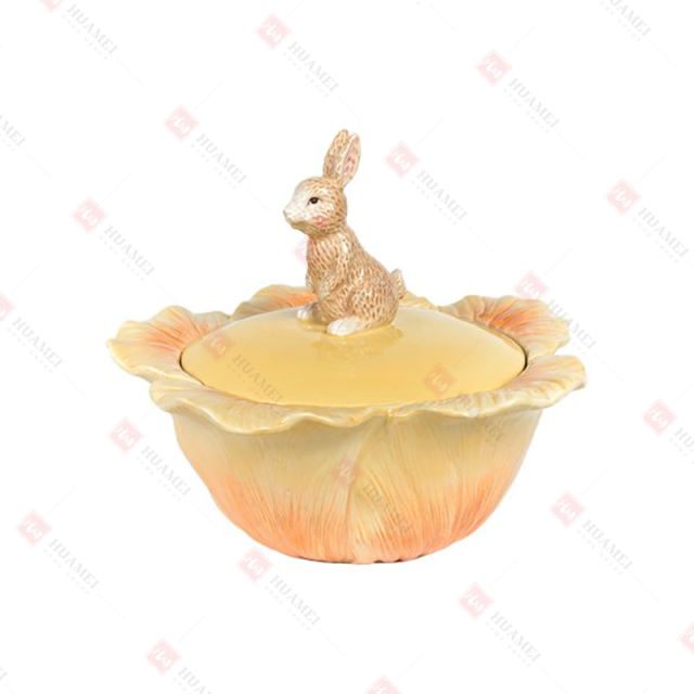DOLOMITE FLOWER BOX
W/ BUNNY