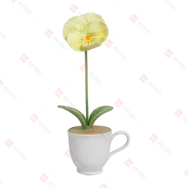 RESIN PANSY CUP