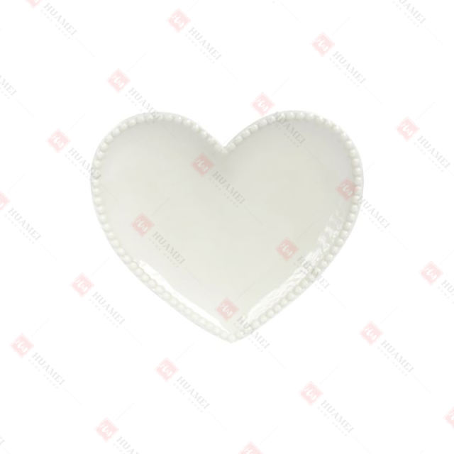 PORCELAIN SIMPLE
HEART PLATE