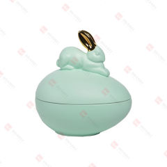 DOLOMITE EGG BOX
WITH BUNNY