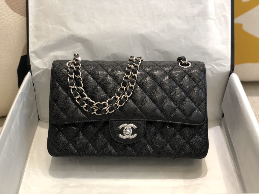 CHANEL Silver Buckle Classic Caviar CF25，Boutique