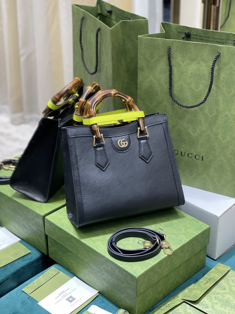 DUCCI Diana Bamboo bag 655661  Mirror Boutique