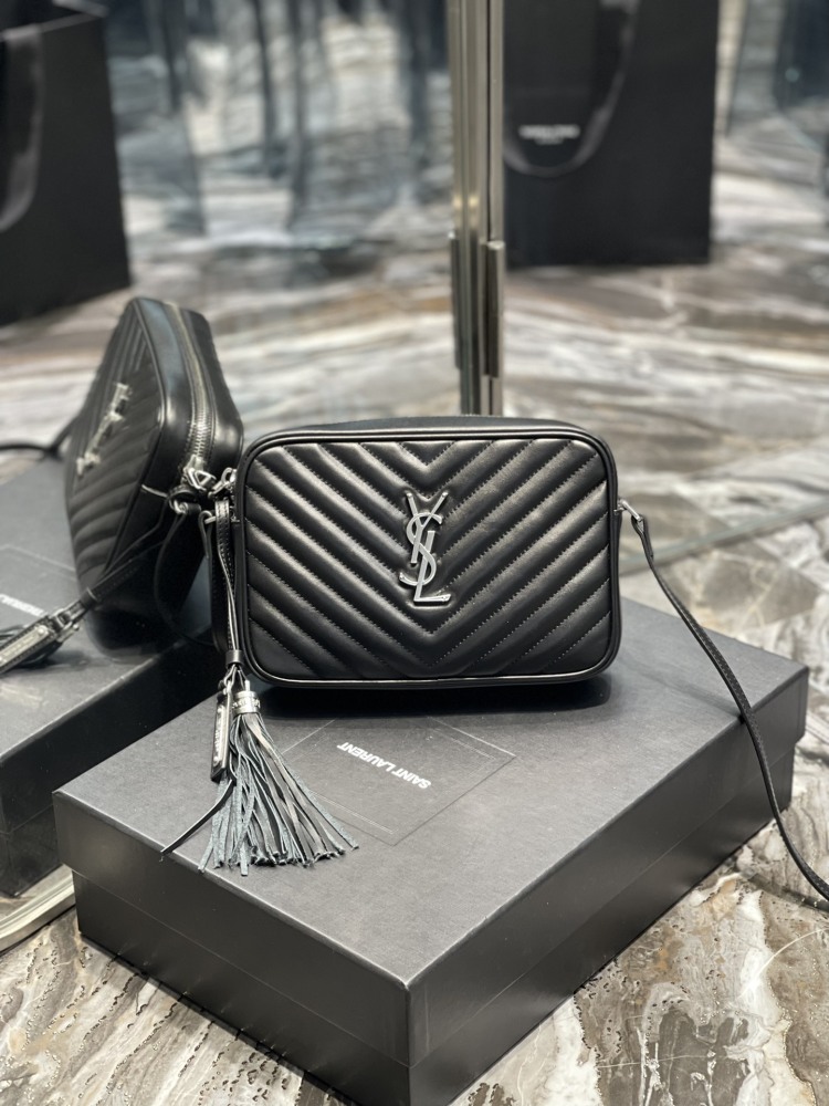 YSL Classic camera bag，Boutique