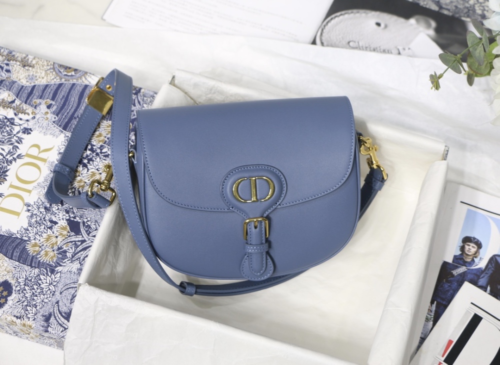 DIOR BOBBY，Boutique