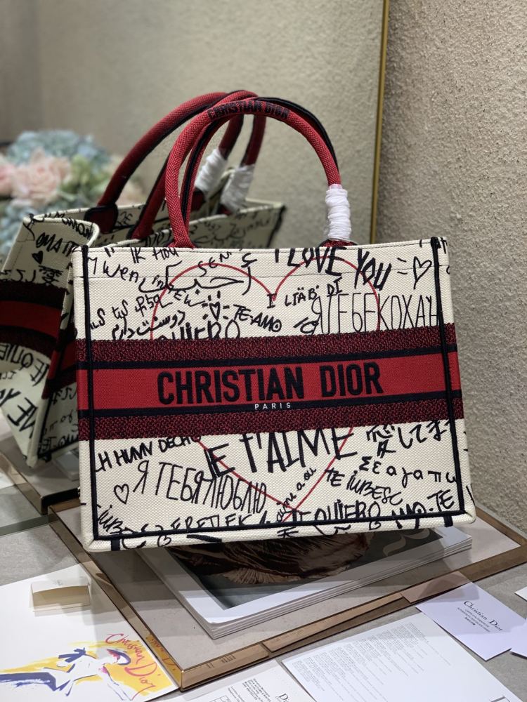 DIOR Tanabata Limited tote ,Boutique