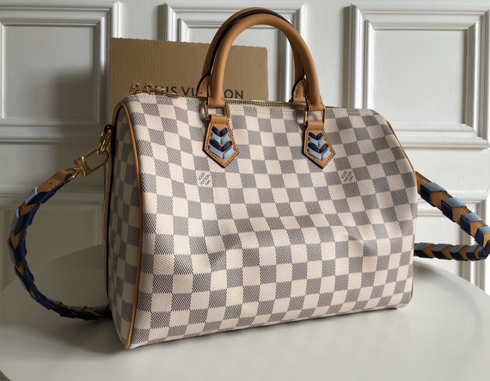 Louis Vuitton SPEEDY BANDOULIÈRE 30 mirror boutique