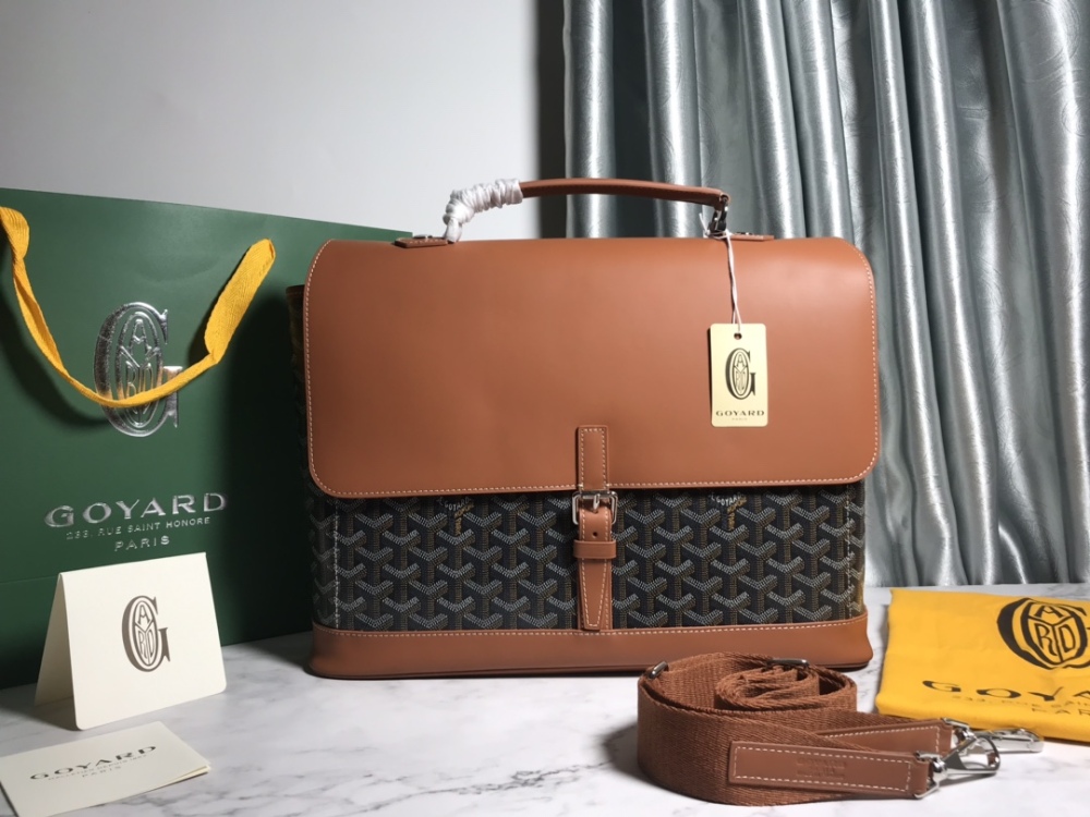 GOYARD Postman Backpack
