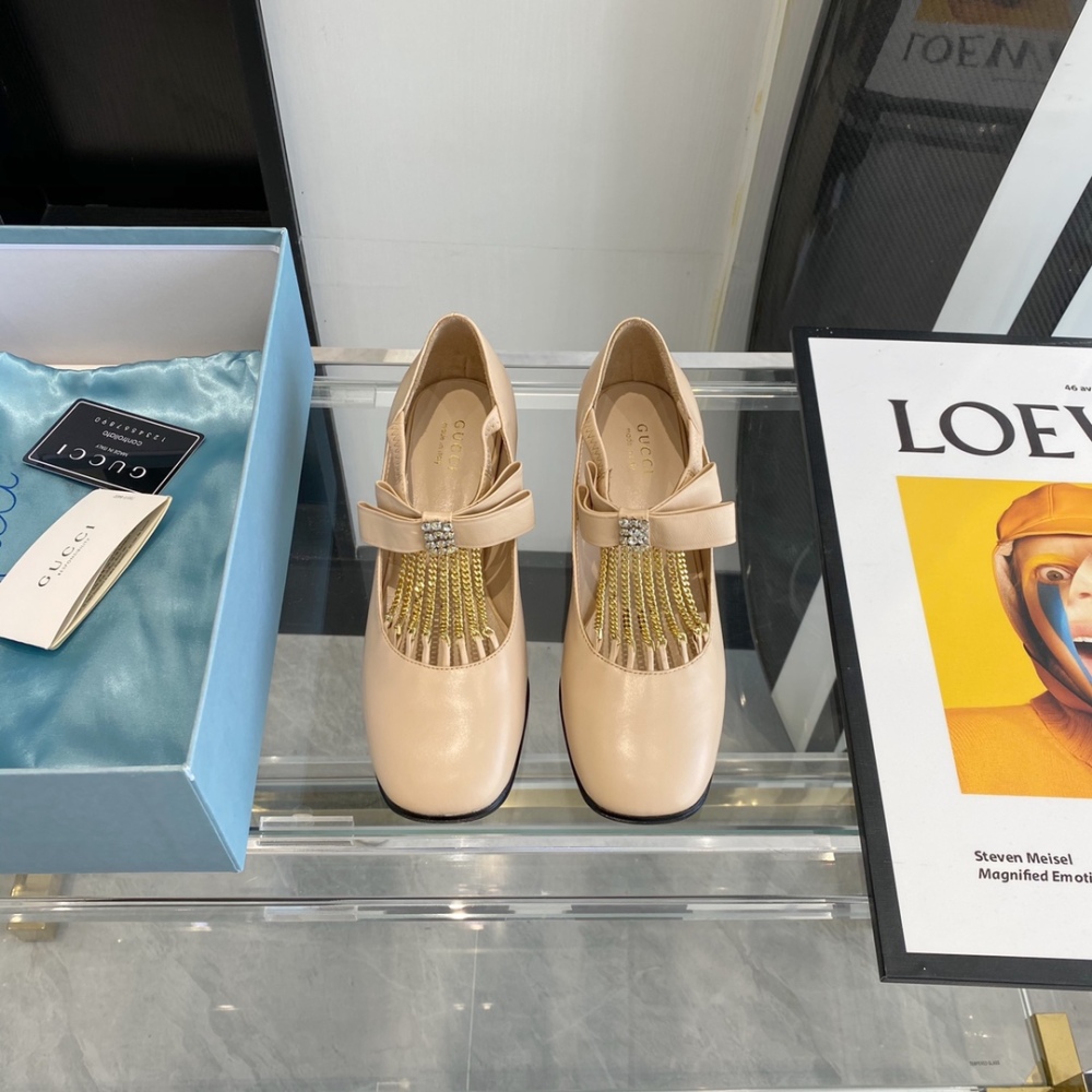 GUCCI small leather shoes
