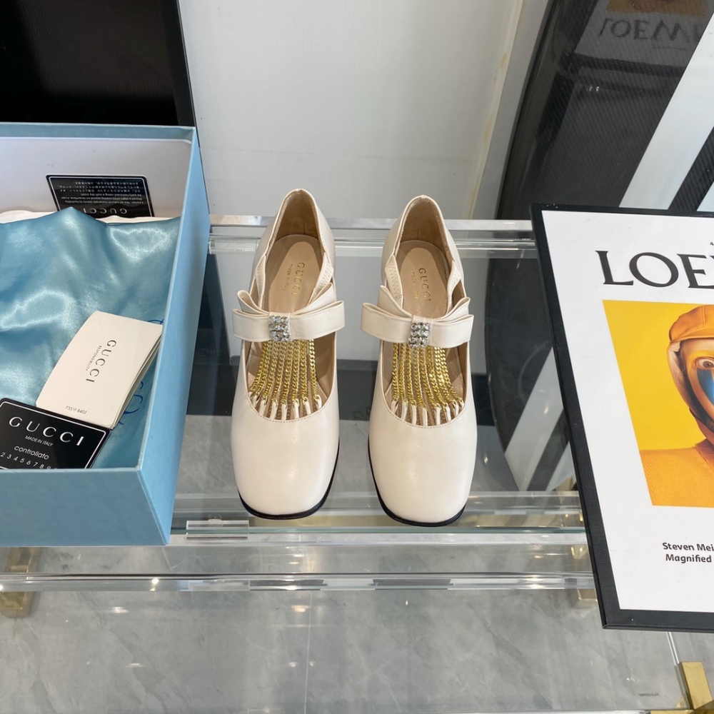 GUCCI small leather shoes