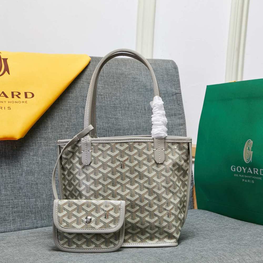 Goya Reversible Mini Torte Bag