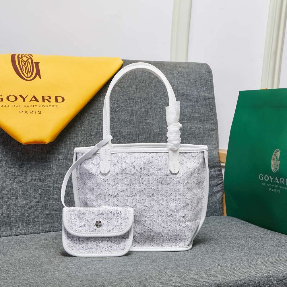 Goya Reversible Mini Torte Bag