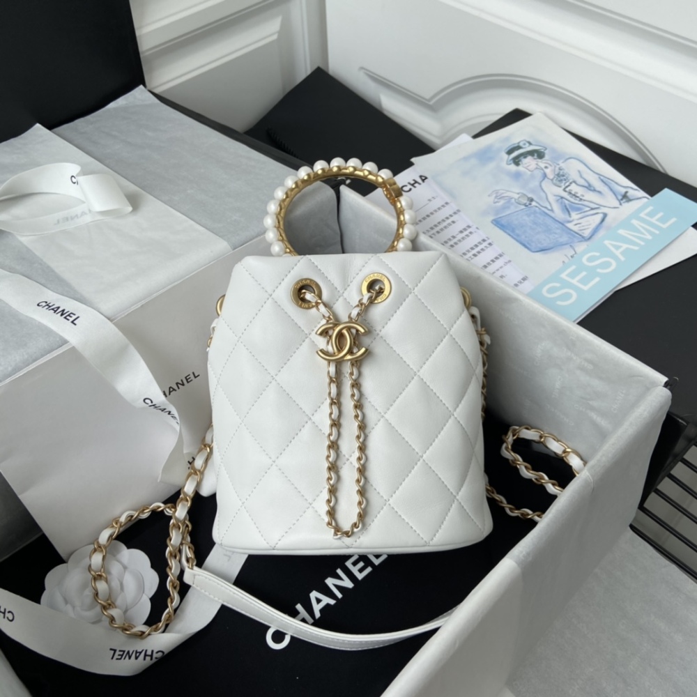 Chanel Haute Couture Circle Pearl Bag Boutique