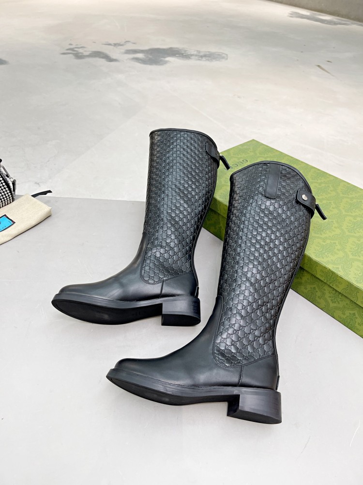 GUCCI boots 45cm
