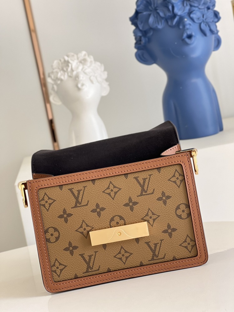 Louis Vuitton Dauphine mirror Boutique
