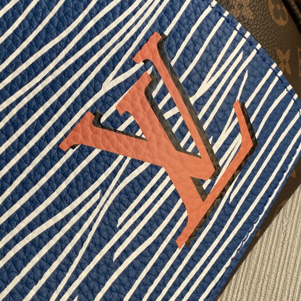 Louis Vuitton KEEPALL BANDOULIERE  Mirror boutique