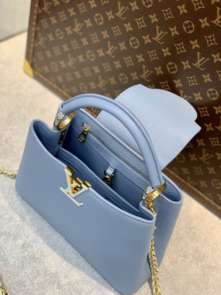 Louis Vuitton Capucines BB  Mirror boutique