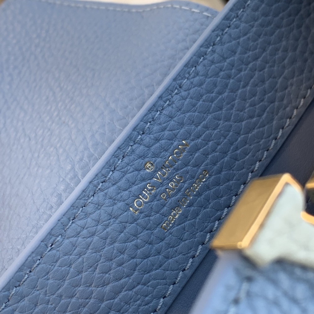 Louis Vuitton Capucines BB  Mirror boutique