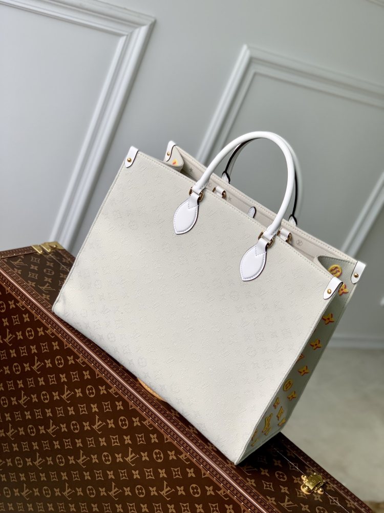 Louis Vuitton OnTheGo  Mirror boutique