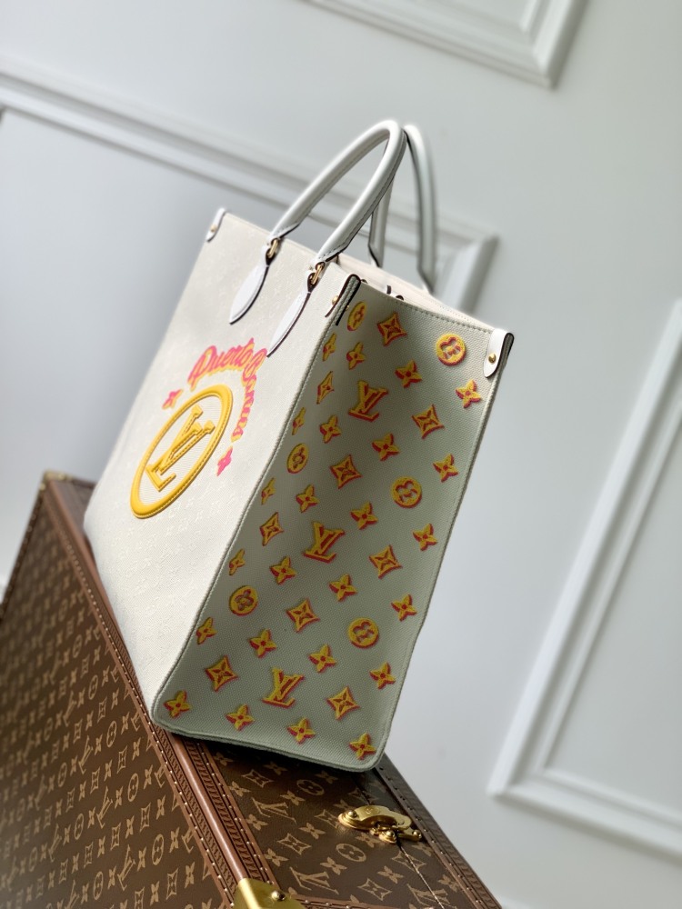 Louis Vuitton OnTheGo  Mirror boutique
