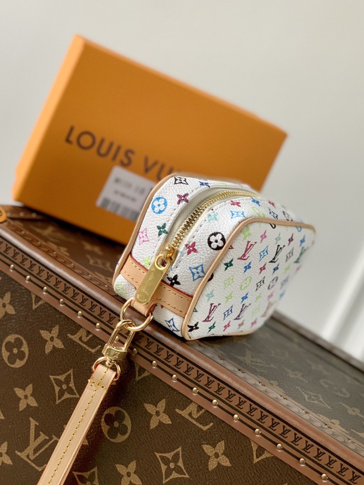 Louis Vuitton Spring in the City Mirror boutique