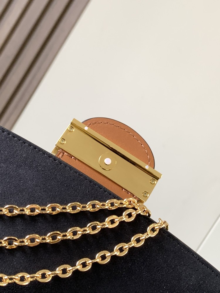 Louis Vuitton DAUPHINE WALLET M68746 mirror boutique