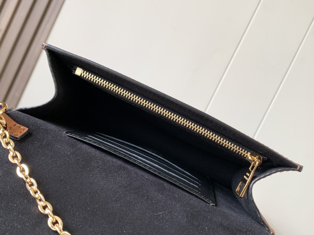 Louis Vuitton DAUPHINE WALLET M68746 mirror boutique