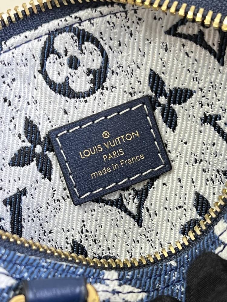Louis Vuitton Nano Speedy 81168  mirror boutique