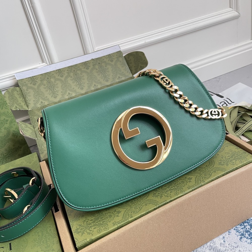 Gucci Blondie mirror boutique