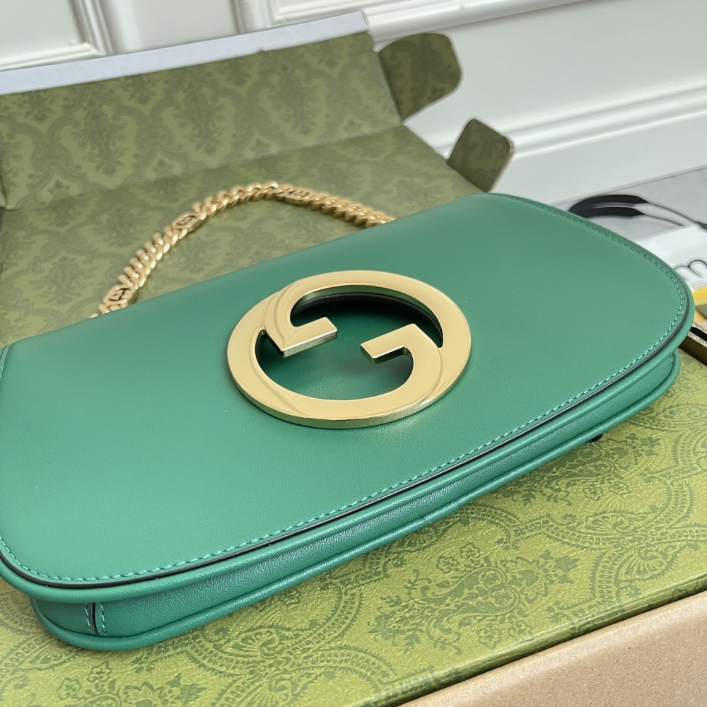 Gucci Blondie mirror boutique