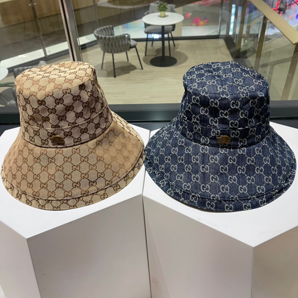 Gucci bucket hat