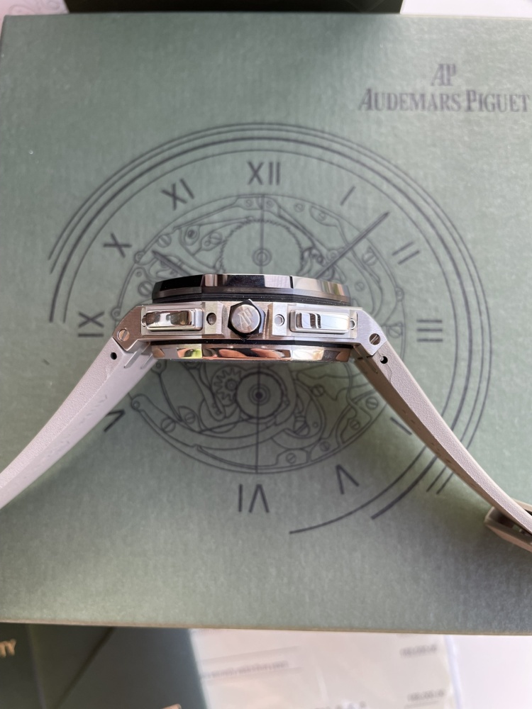 Audemars Piguet 44MM