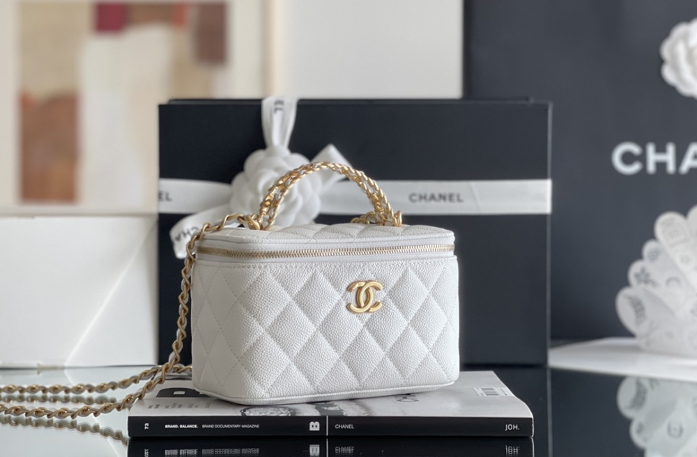 Chanel 22s Box Mirror Boutique