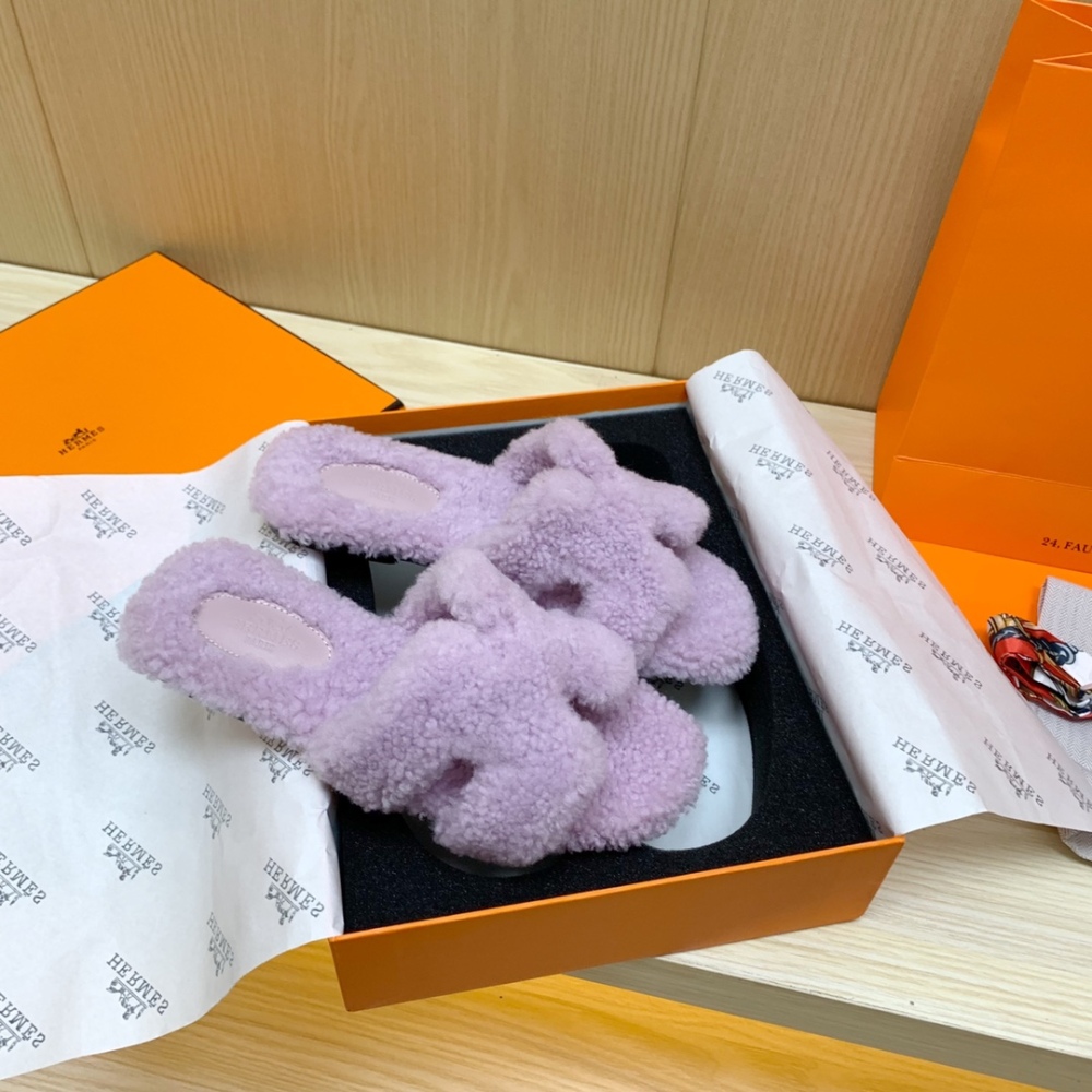 Hermes Slippers