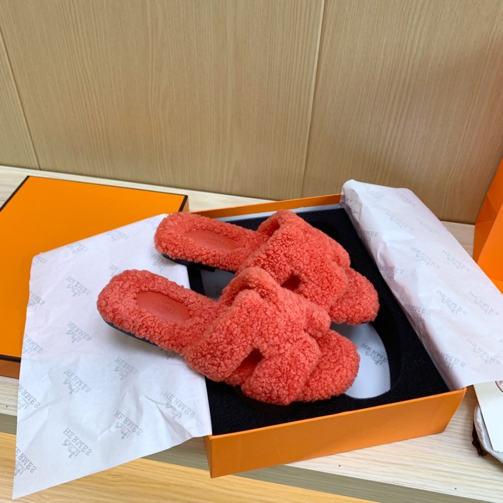Hermes Slippers