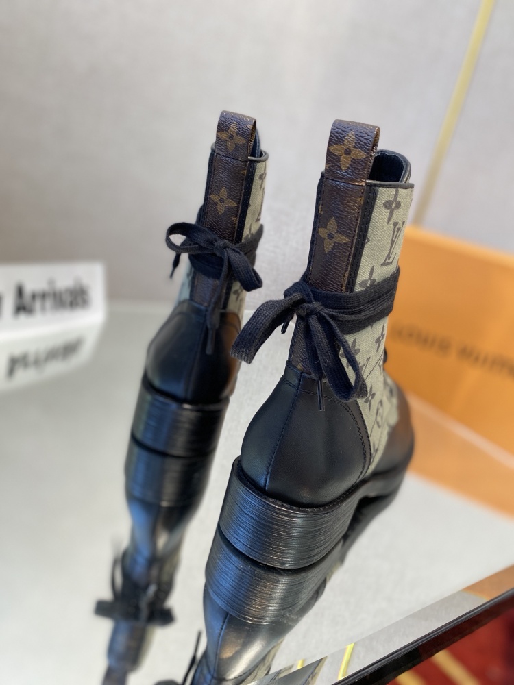 Louis Vuitton Boots