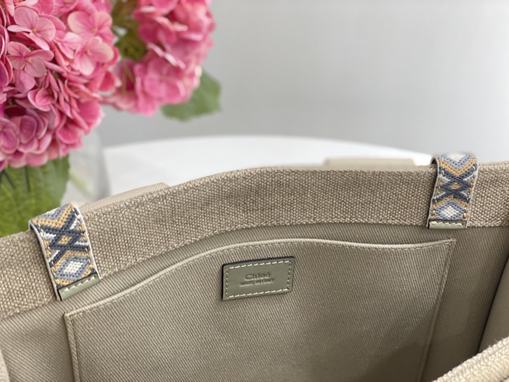 Chloe Canvas WoodyTote GM Mirror Boutique