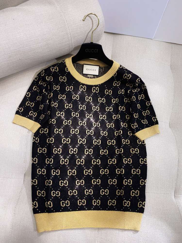 Gucci knitting