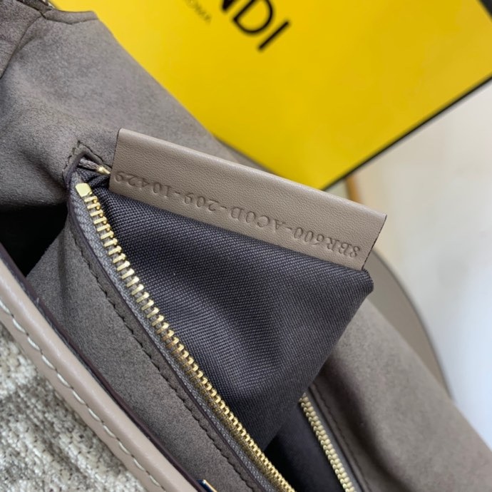 Fendi Baguette 26cm Mirror Boutique