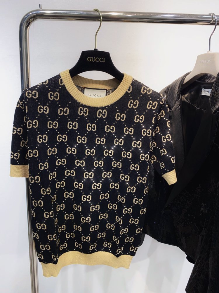 Gucci knitting