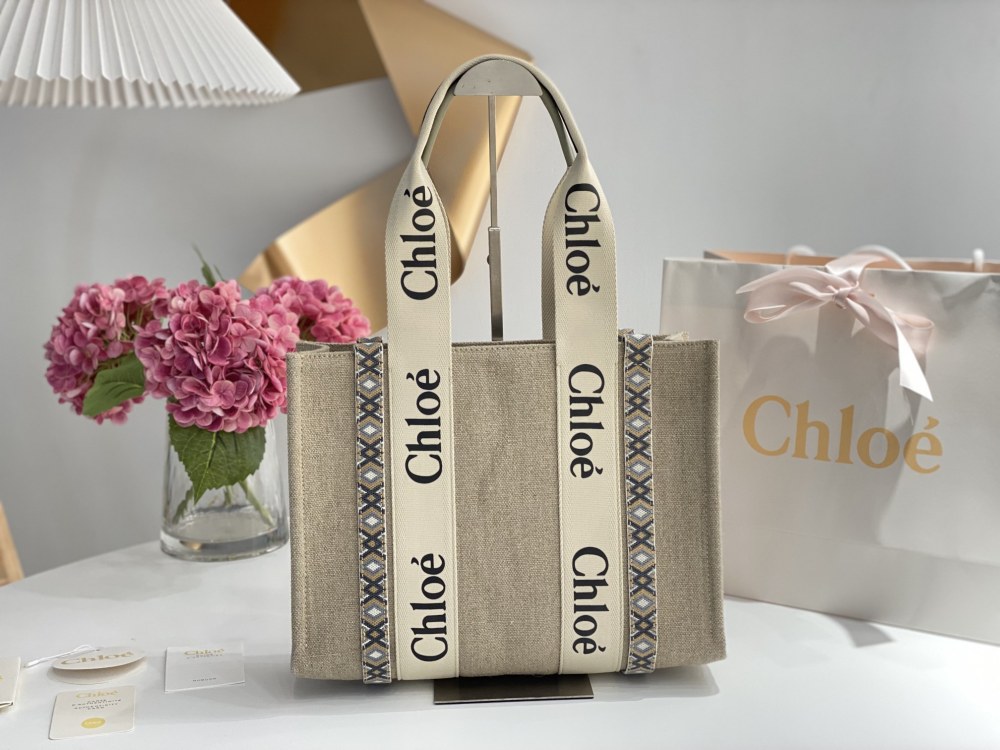 Chloe Canvas WoodyTote GM Mirror Boutique