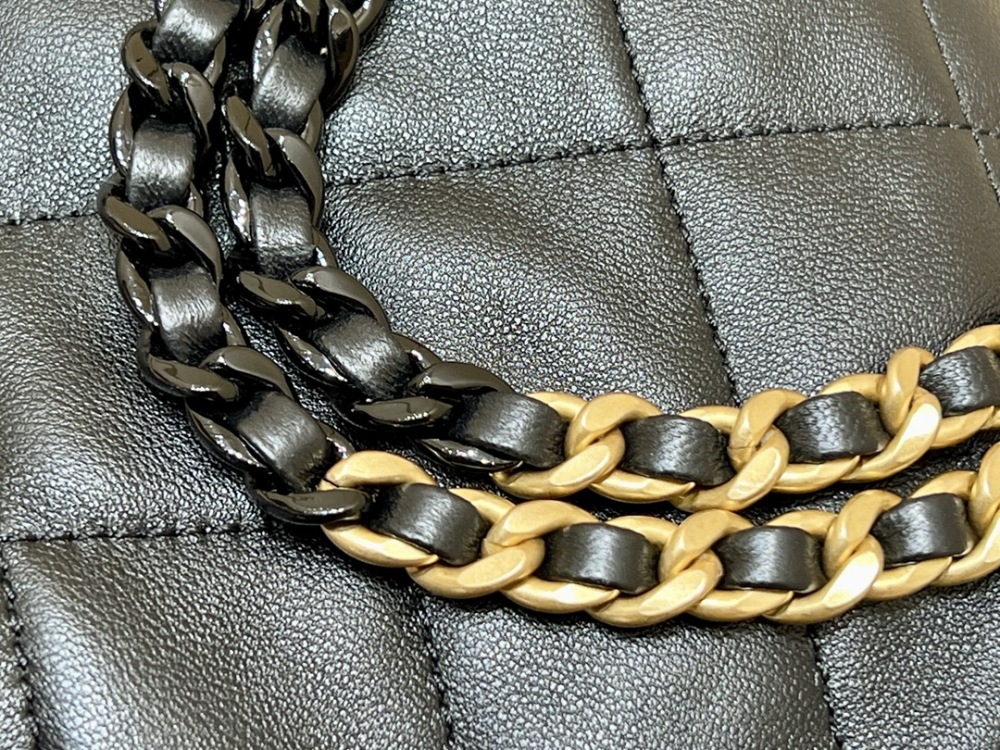 Chanel 22s drawstring bucket  3211 Mirror Boutique