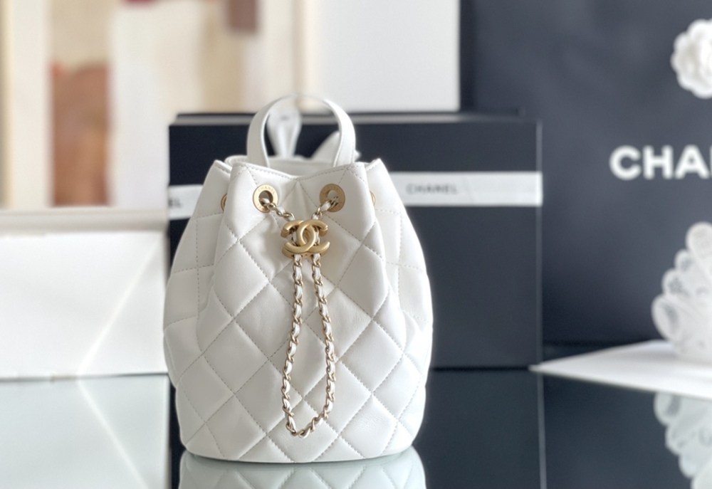 Chanel 22s drawstring bucket  3211 Mirror Boutique