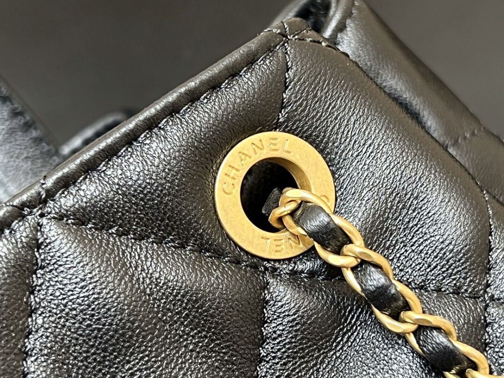 Chanel 22s drawstring bucket  3211 Mirror Boutique