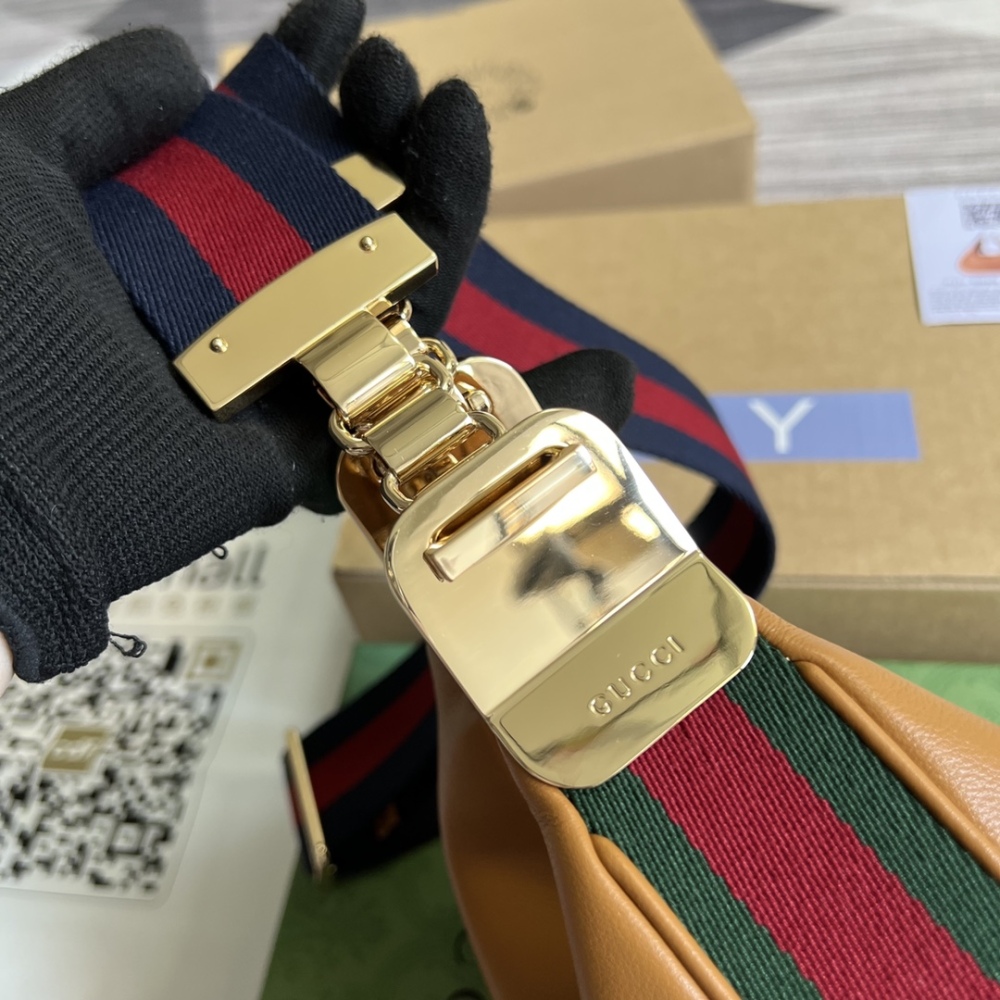 Gucci  PM Attache 699409 Mirror Boutique