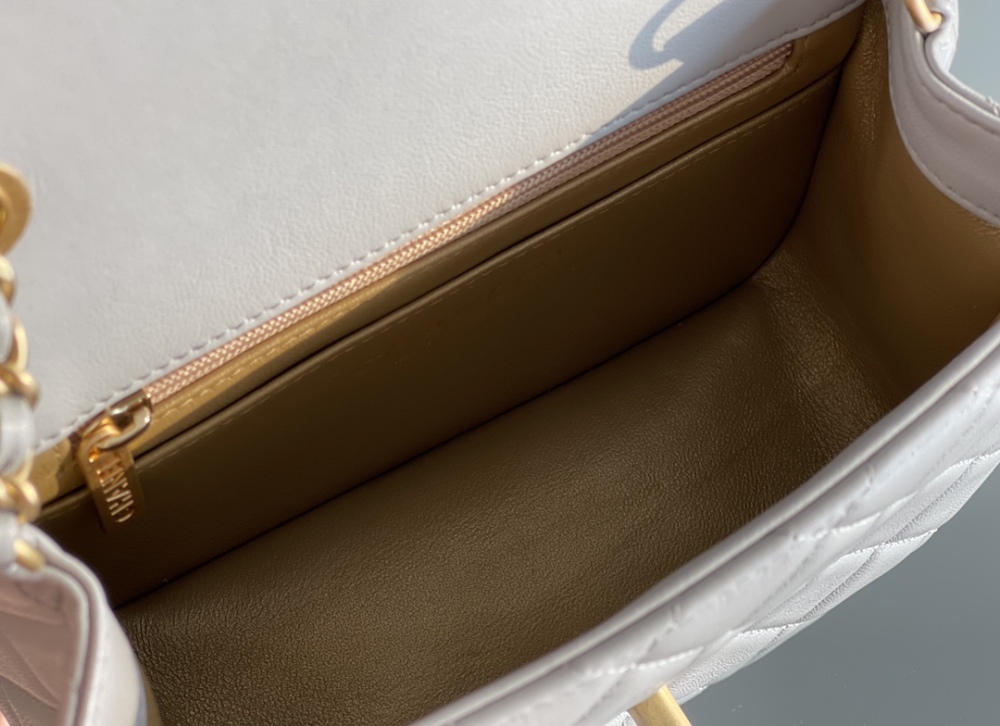Chanel CF  flap bag Mirror Boutique