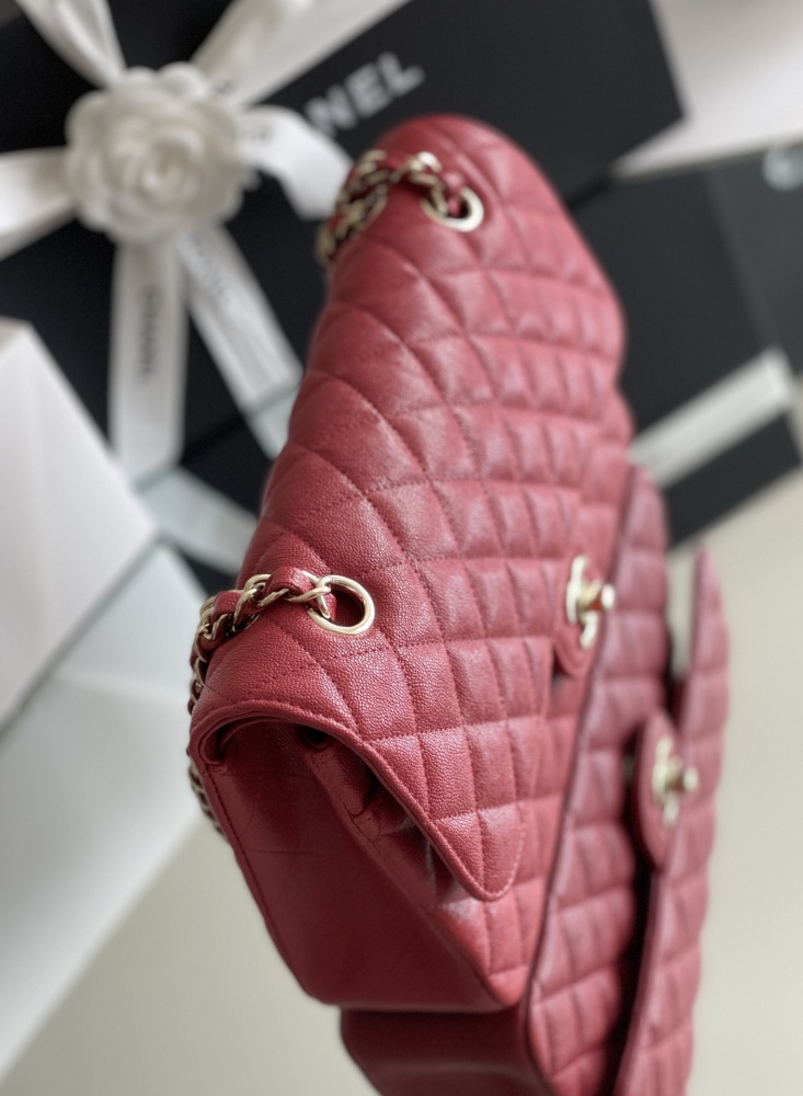 Chanel 𝘾𝙡𝙖𝙨𝙨𝙞𝙘 𝙁𝙡𝙖𝙥 bag MM 25cm Mirror Boutique