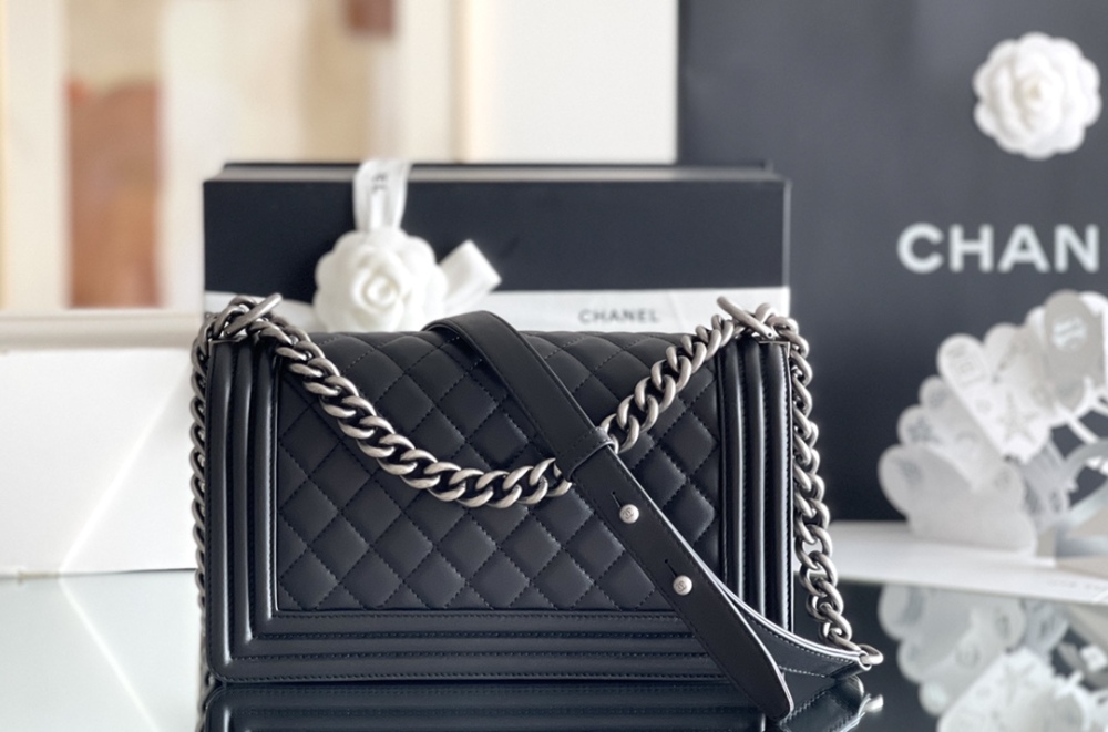 Chanel Leboy MM 25cm Mirror Boutique
