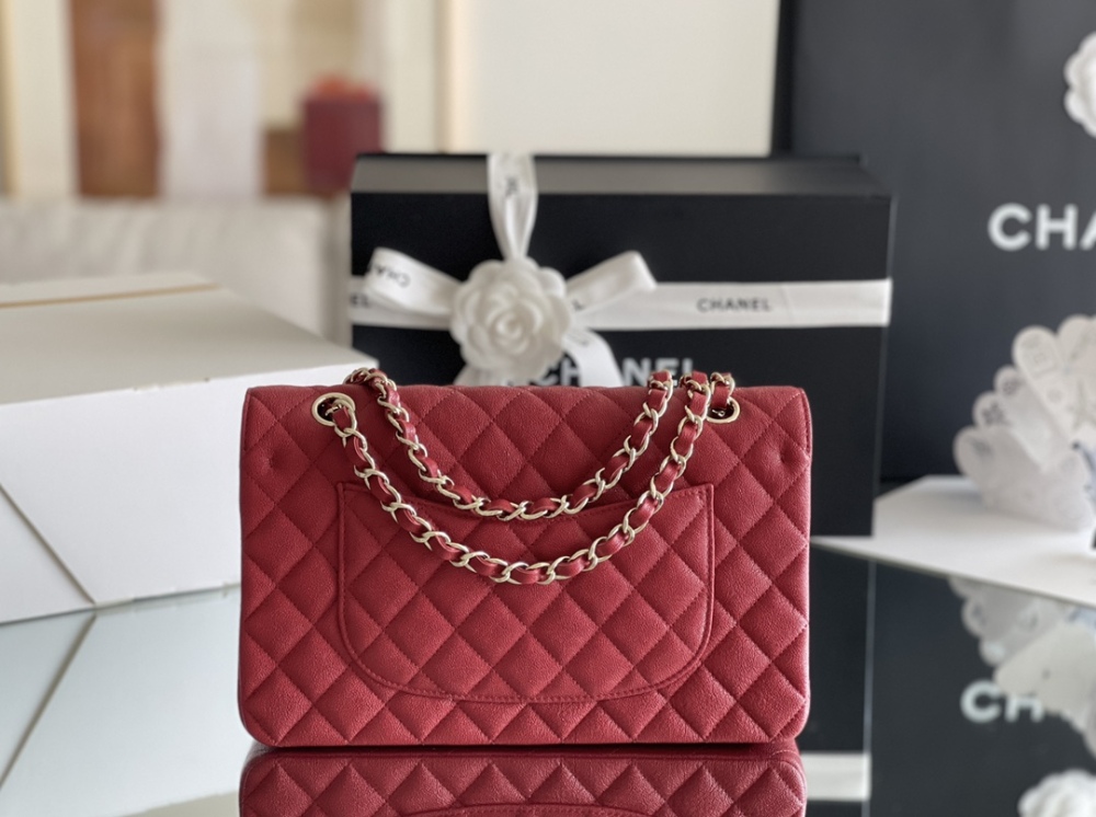 Chanel 𝘾𝙡𝙖𝙨𝙨𝙞𝙘 𝙁𝙡𝙖𝙥 bag MM 25cm Mirror Boutique