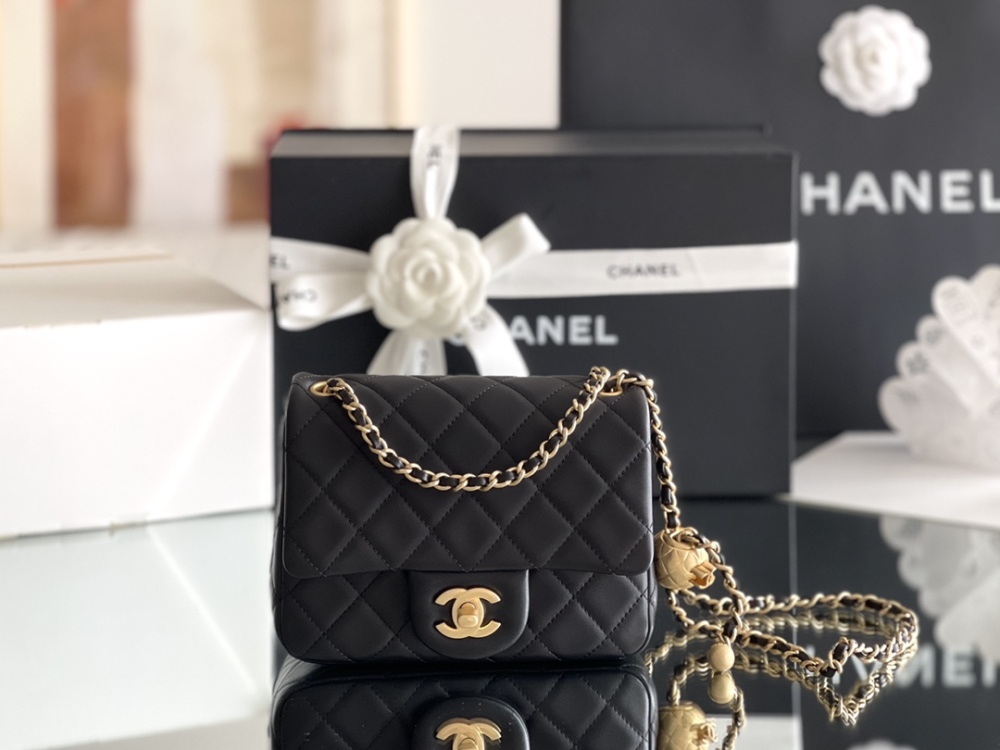 Chanel CF  flap bag Mirror Boutique